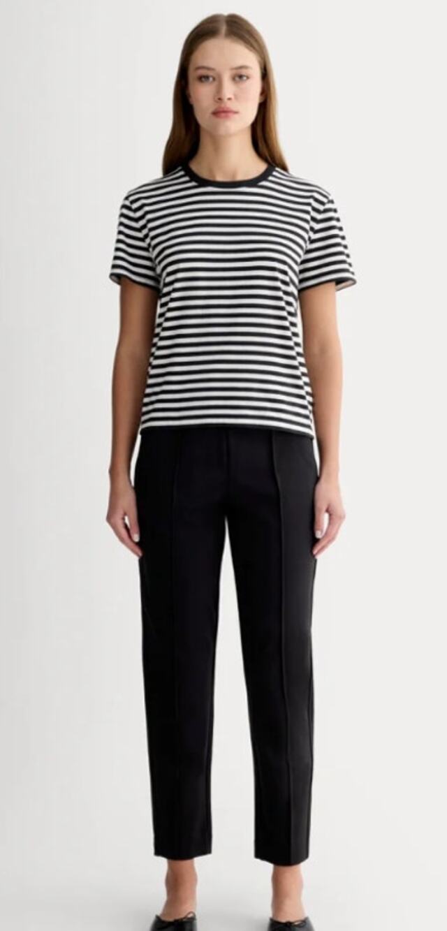 Everlane Black Pull-On Ankle Dream Pants with Front Seam Detail Size Small